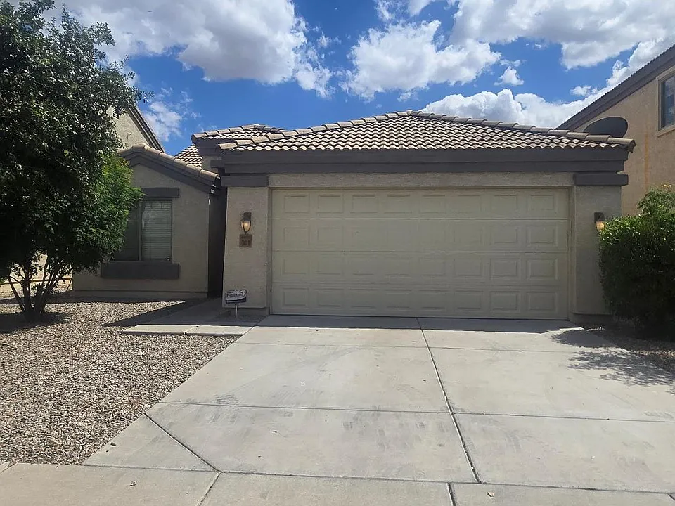 3411 W Sunland Ave
