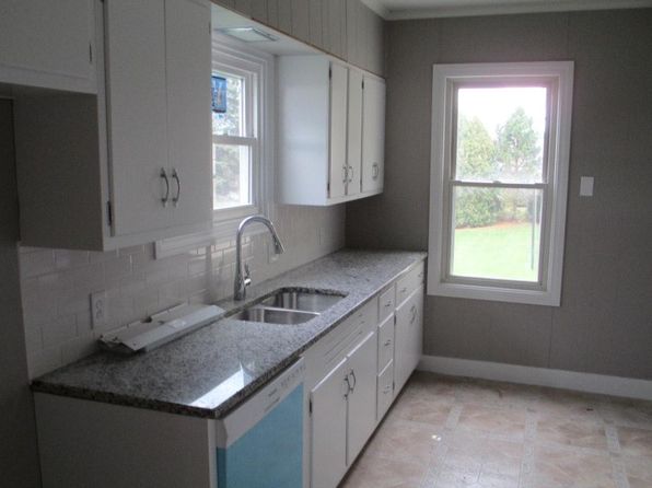 89 Burrstone Rd