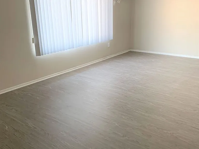 6810 Milwood — Photo 12