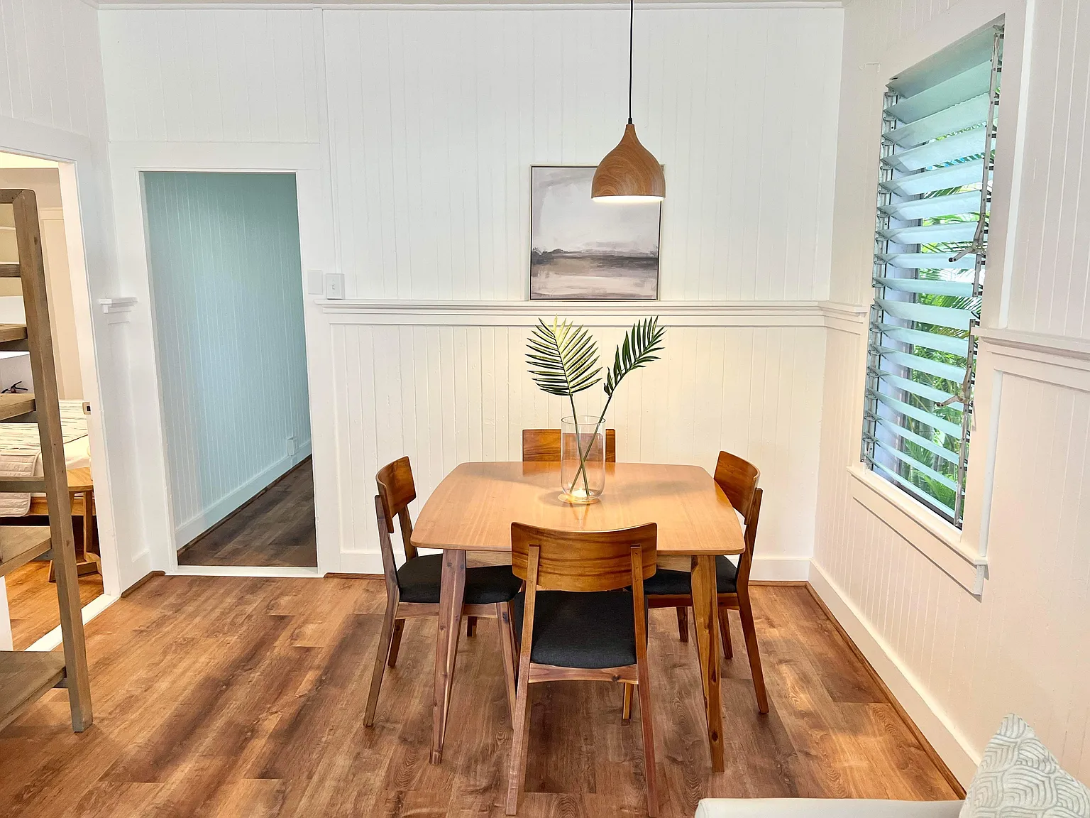 2 bed, 700 sqft, $3,300 — Photo 2