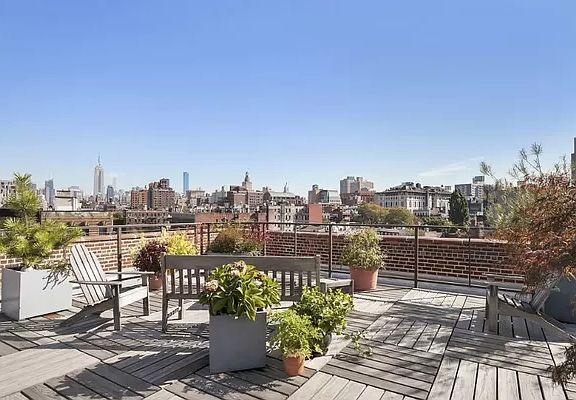 5th image of 185 W Houston St APT 5K