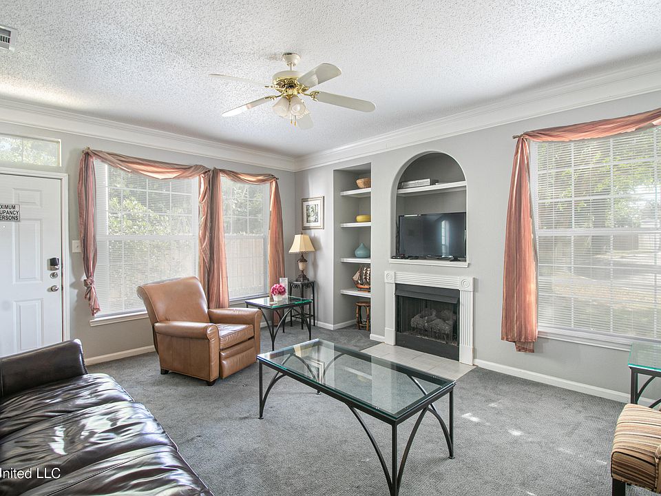 The Villas At Legacy Condominiums 2252 Beach Dr Gulfport MS Zillow