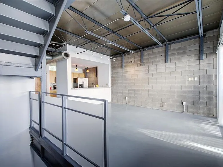 4801 S Congress Ave #P4 — Photo 11