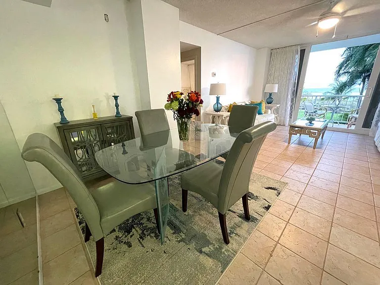 140 Seaview Ct #203S — Photo 3