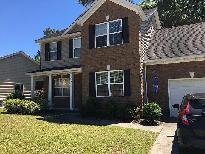 1st image of 170 Willow Bend Ln