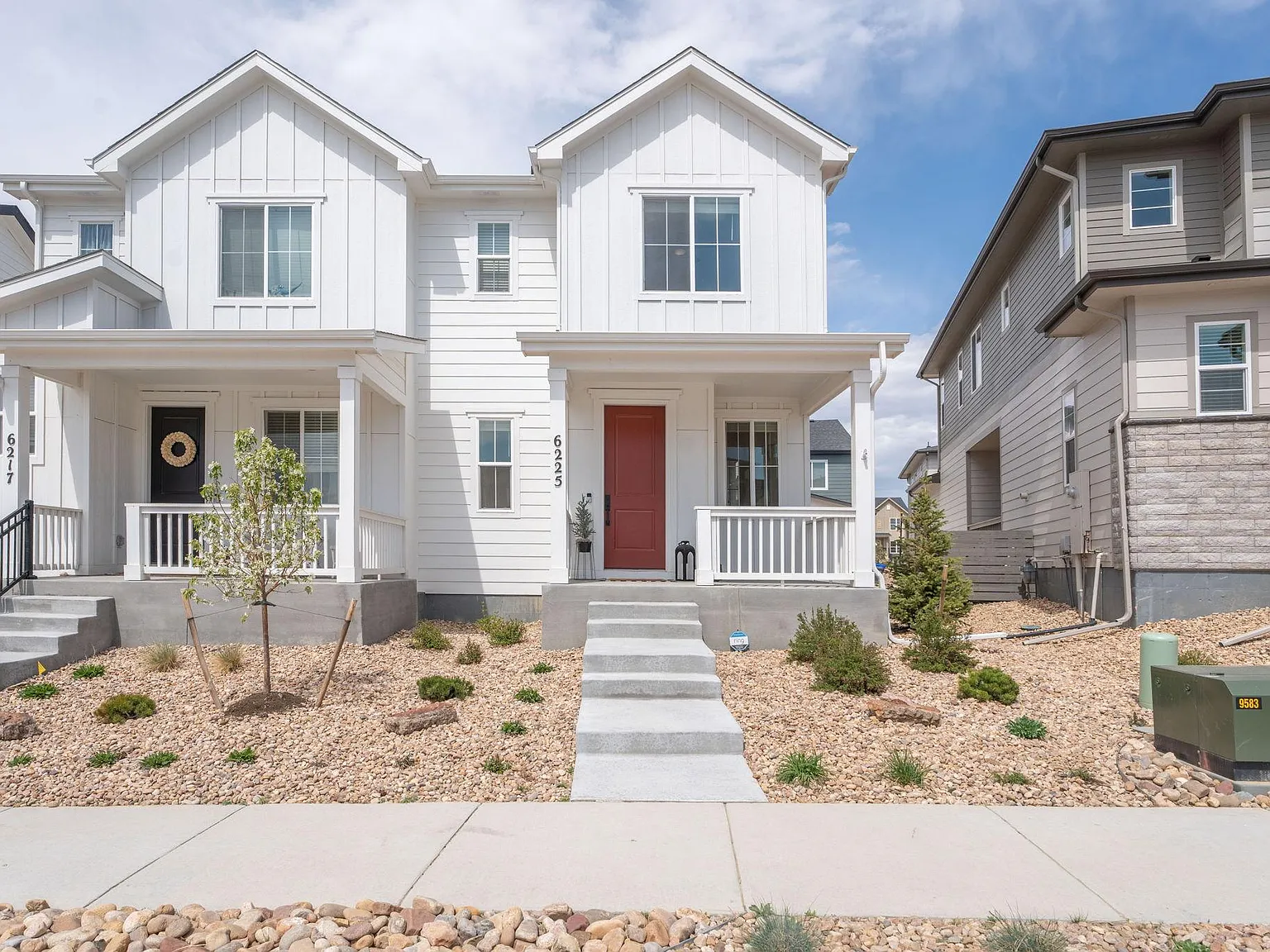 3 bed, 1475 sqft, $2,590 — Photo 1