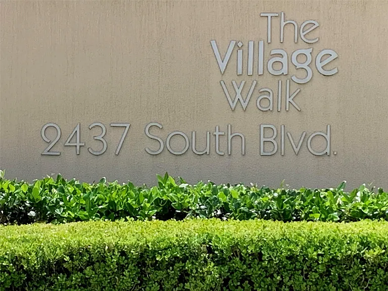 2437 South Blvd #11 — Photo 21