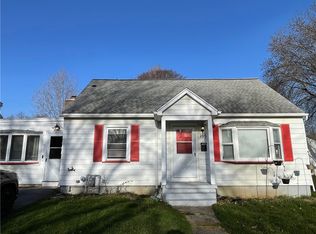 105 Alcott Rd, Rochester, NY 14626