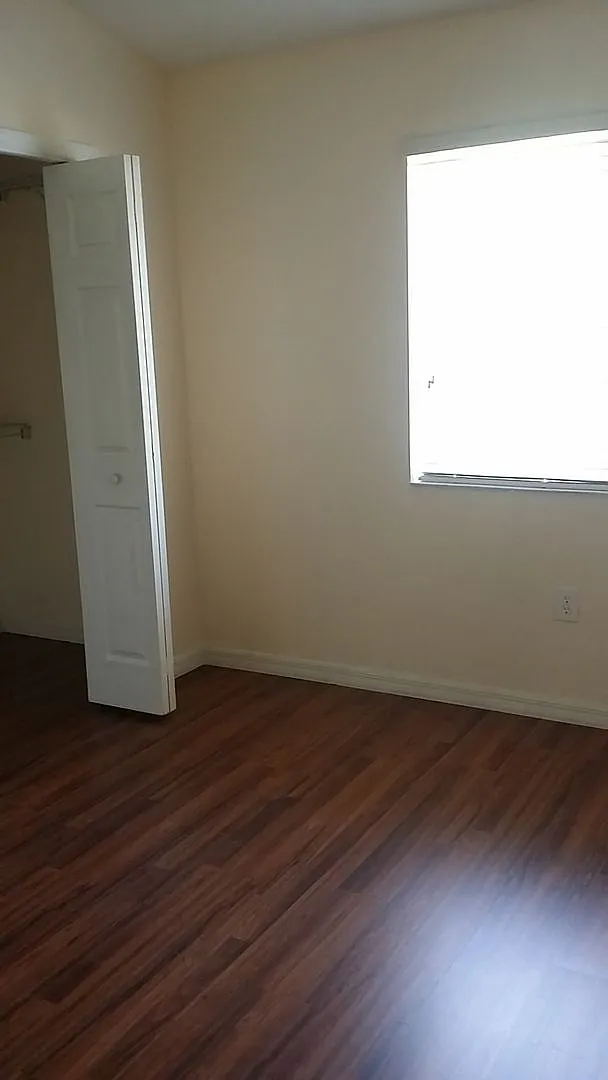 Stunning 2-Bedroom Townhouse in the Desirable Gated Community of The Hammocks! — Photo 4