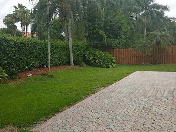 5th image of 6458 NW 113th Pl