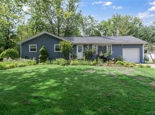 28 Browning Dr, Hamburg, NY
