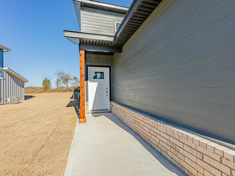 1408 SW Casuarina Dr #2 — Photo 24