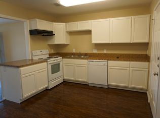 7322 Sterlingshire St, Houston, TX 77016