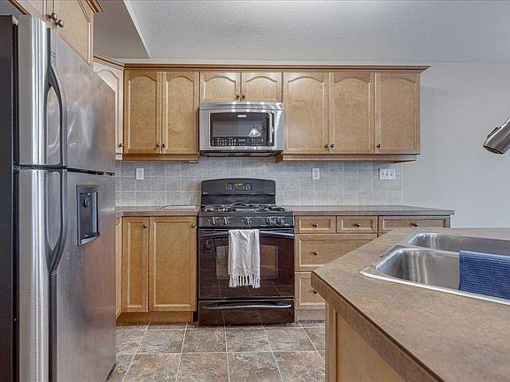 5th image of 44 Osler Cres