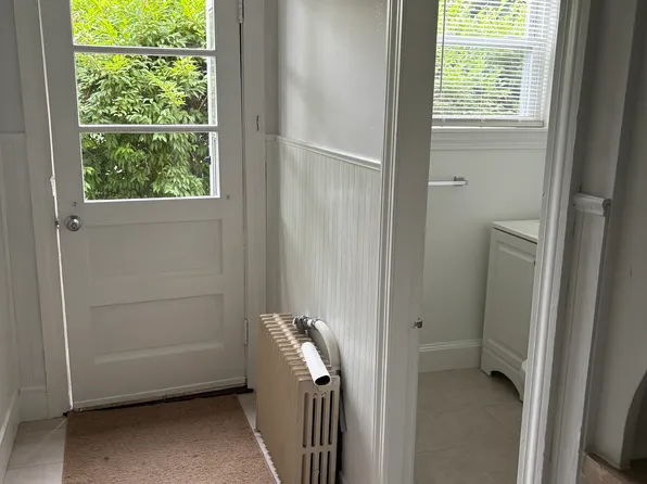 (undisclosed Address), Swansea, MA 02777