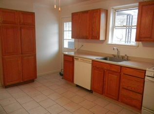 41 Duquesne Ct, Springdale, PA 15144