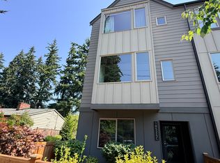 18526 Densmore Ave N #C, Shoreline, WA 98133