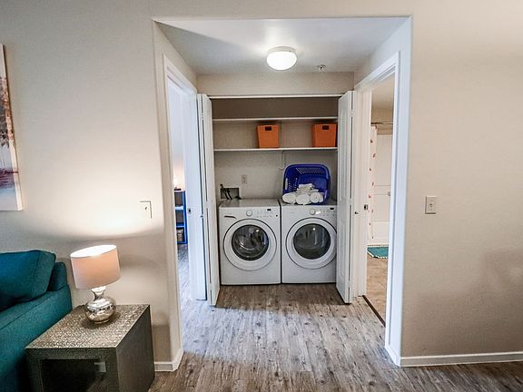 4th image of 9971 E Speedway Blvd #2104