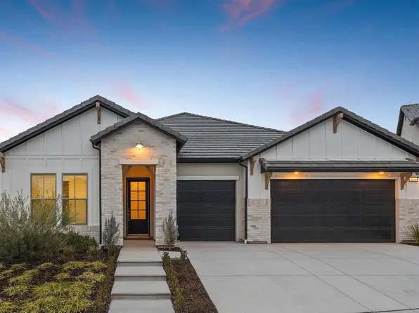 2605 N Annie Dr, Fresno, CA 93727