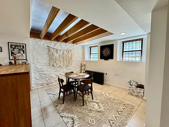 3rd image of 469 Evergreen Ave #1