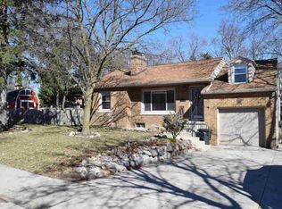 948 Coolidge Rd, East Lansing, MI 48823