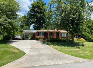 116 W Maiden Ln, Oak Ridge, TN 37830