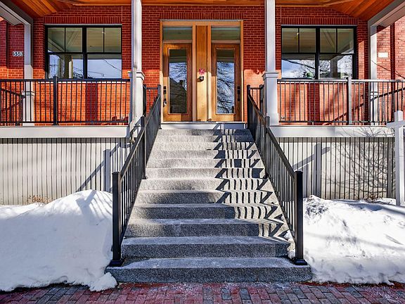 5th image of 55 Carleton Street #B