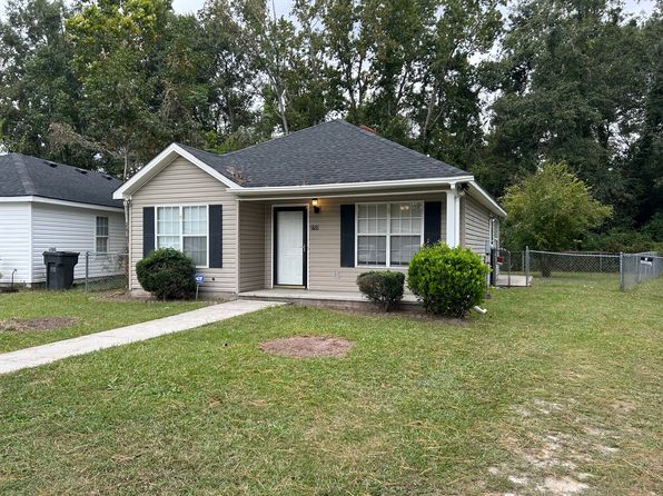 2722 Landing Loop Dr