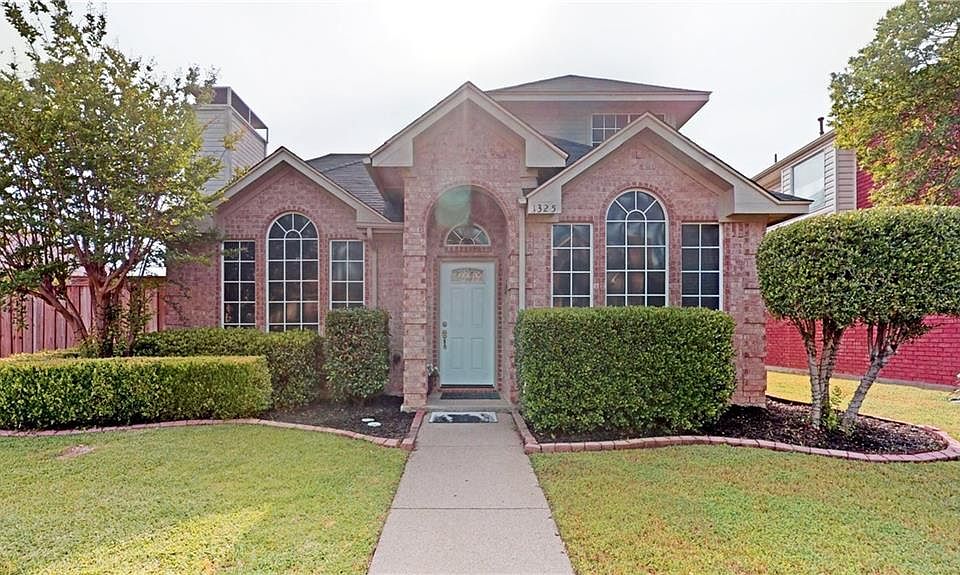 1st image of 1325 Creekview Dr