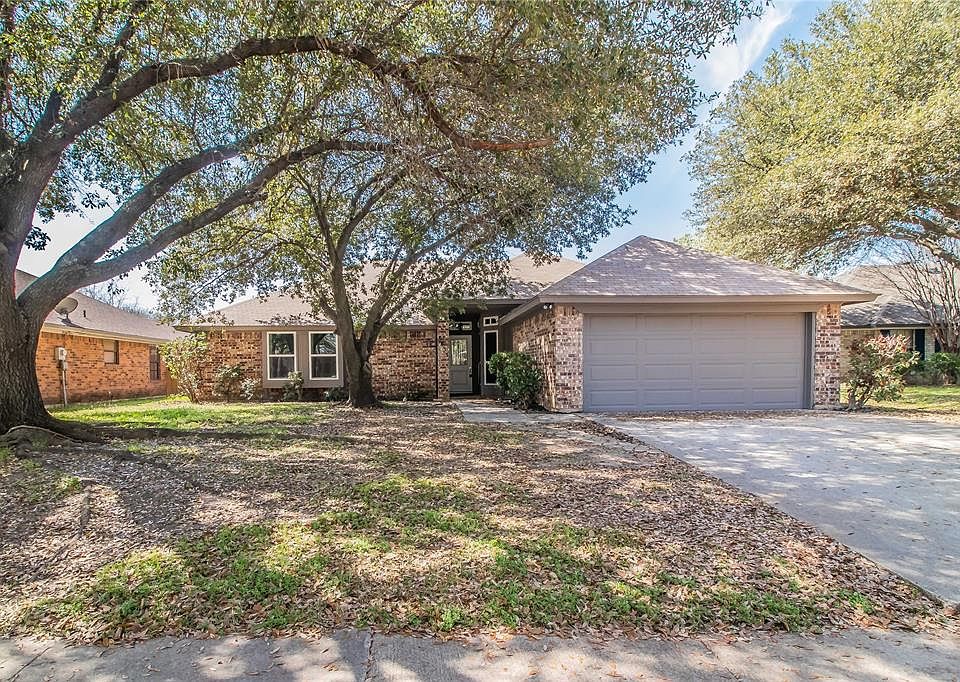 1st image of 6833 Megan Ln