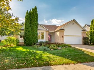 311 Stearn Dr, Genoa, IL 60135