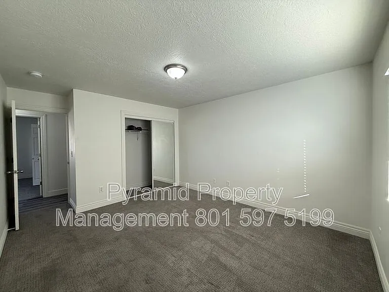 3178 S 945 E #B — Photo 19