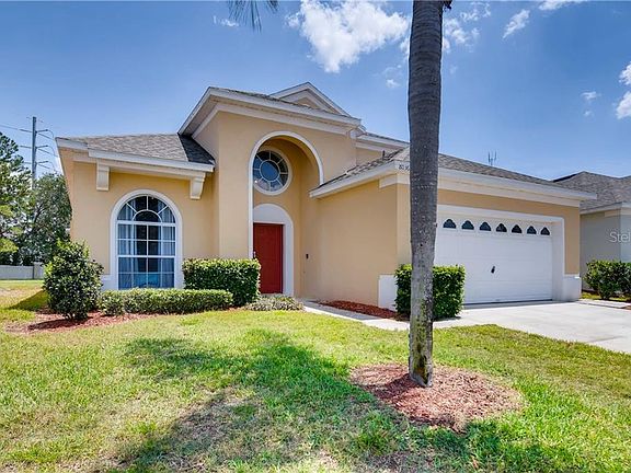3rd image of 8036 King Palm Cir