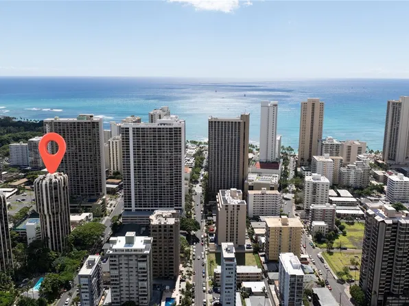 300 Wai Nani Way #I1004, Honolulu, HI 96815