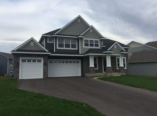 9750 7th St N, Lake Elmo, MN 55042
