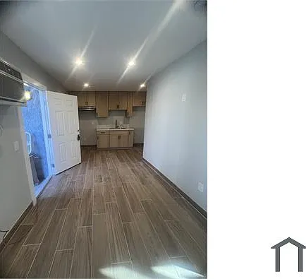 14248 Gilmore St #1 — Photo 10