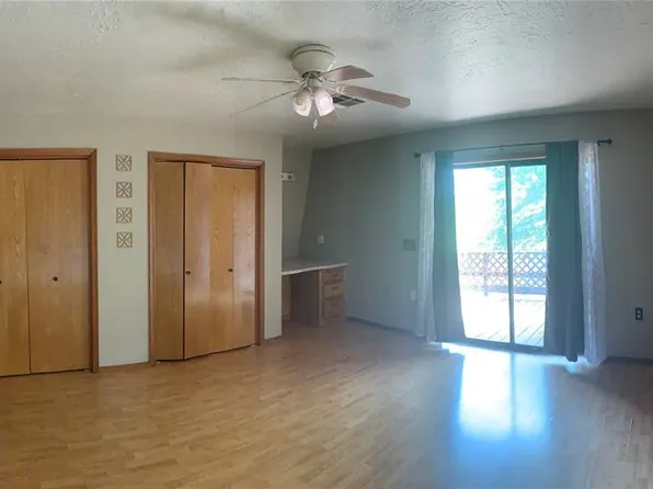 1012 N Scenic Ridge Rd, Fort Cobb, OK 73038