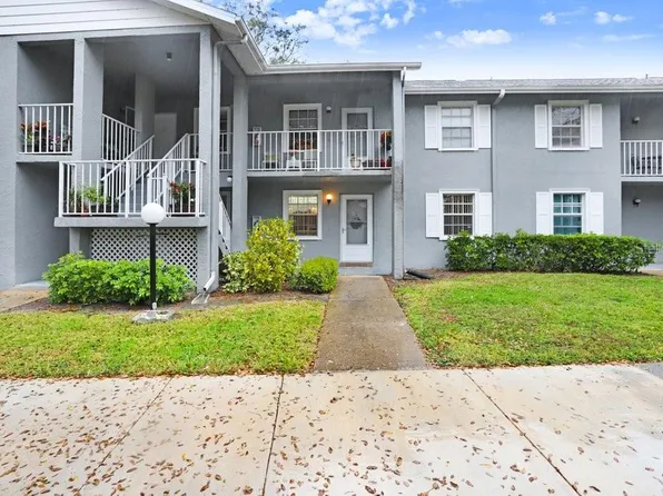 1420 Oakhill Dr #102, Dunedin, FL 34698