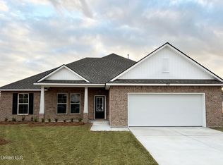 9925 Lottie Cv, Vancleave, MS 39565