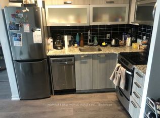 68 Abell St #532, Toronto, ON M6J 0B1