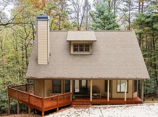 143 Hidden Lake Cir, Ellijay, GA 30536