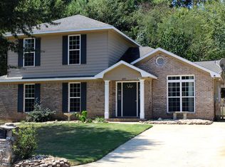 6319 Charter Oaks Cir, Columbus, GA 31909