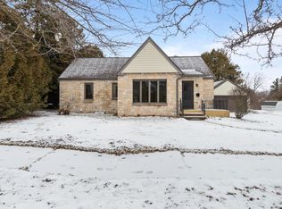 1105 Fremont St, Algoma, WI 54201
