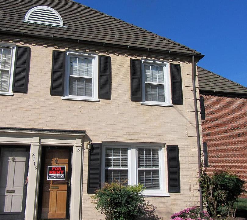 2nd image of 2115 Fort Davis St SE Unit B