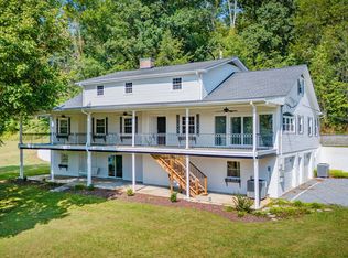 194 Sparks Rd, Johnson City, TN 37601