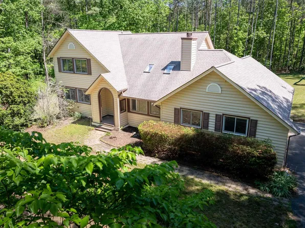 3101 Martin Kings Rd, Charlottesville, VA 22902