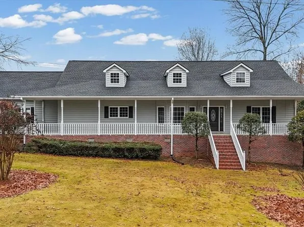 4003 Garden Lakes Pkwy NW, Rome, GA 30165