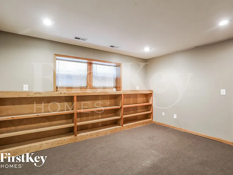 211 Apple Blossom Ln — Photo 10