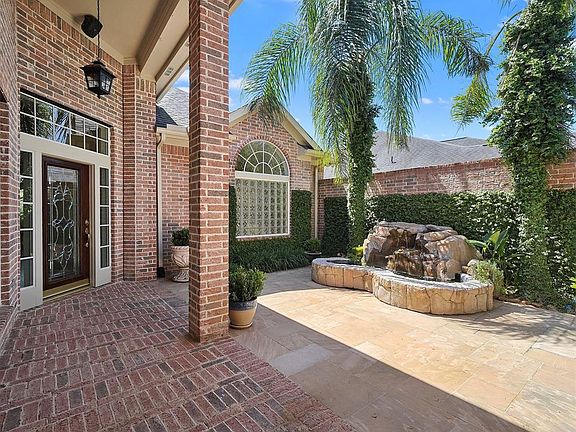 5th image of 9814 Chriesman Way