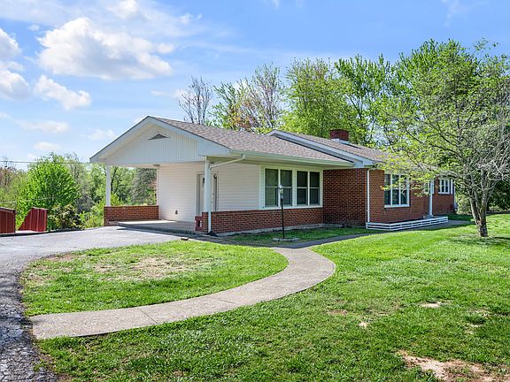2nd image of 337 S Dogwood Dr